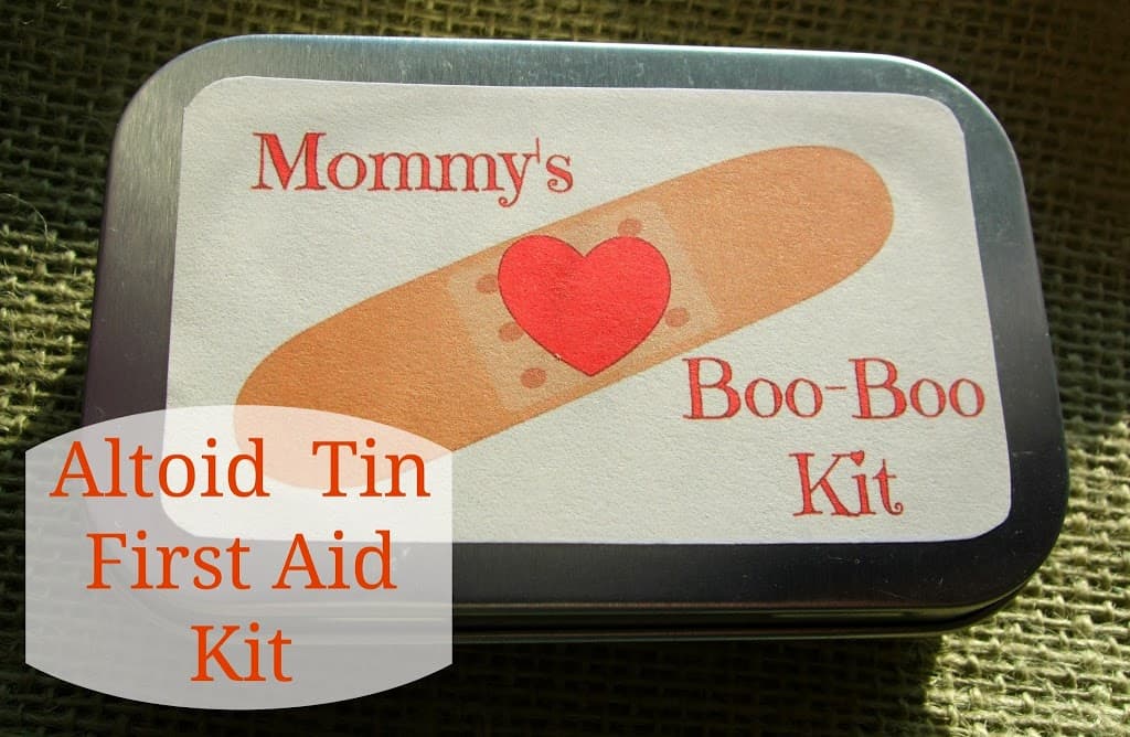 Altoid Tin First Aid Kit