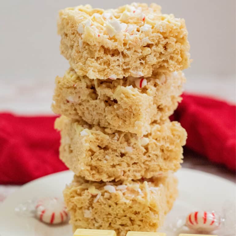 Delicious White Chocolate and Peppermint Rice Krispie Treats