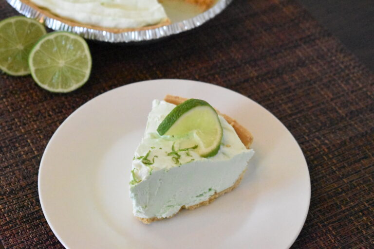 No-Bake Key Lime Pie (only 3 ingredients!)