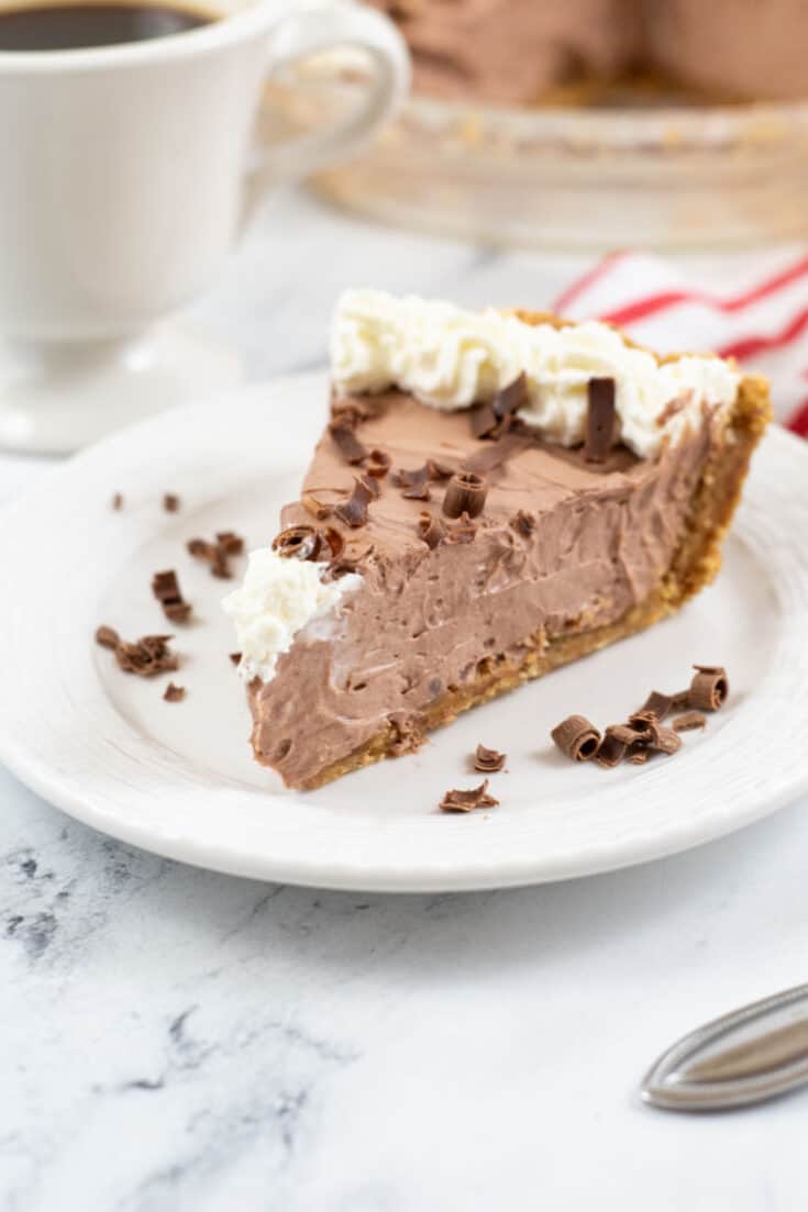 Sugar Free Chocolate Pie - Far From Normal