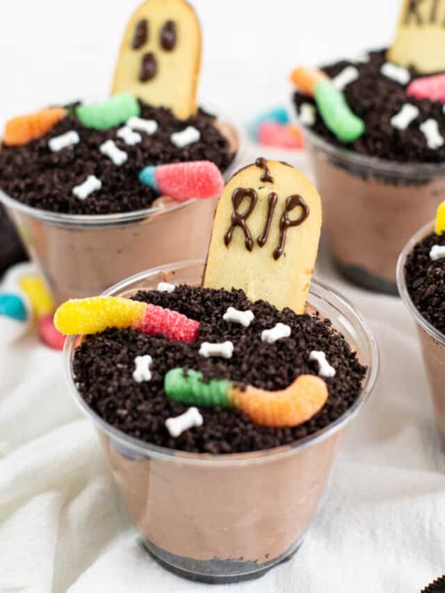 Halloween Pudding Dirt Cups - Far From Normal